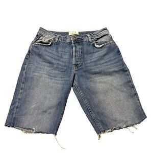 We The Free Button Fly Bermuda Shorts size 27 Cut Off Shorts